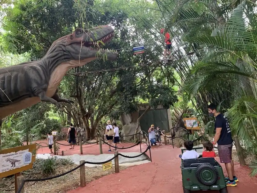 Vale dos Dinossauros Foz do Iguaçu
